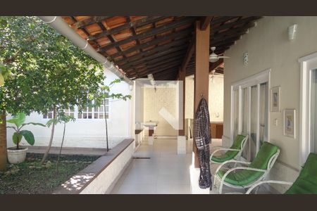Varanda de casa à venda com 5 quartos, 550m² em Itanhangá, Rio de Janeiro