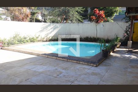 Piscina  de casa à venda com 5 quartos, 550m² em Itanhangá, Rio de Janeiro