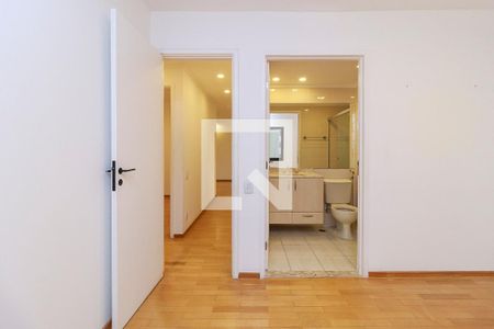 Suíte de apartamento à venda com 3 quartos, 87m² em Santo Amaro, São Paulo