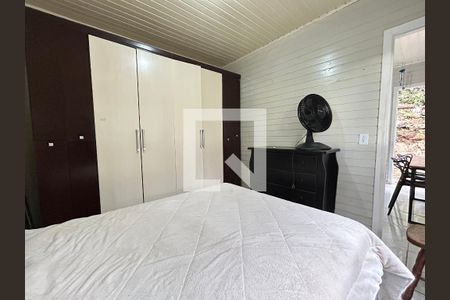 Quarto 1 de apartamento para alugar com 2 quartos, 40m² em Alto Ribeirão Leste, Florianópolis