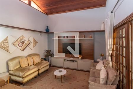 Casa à venda com 3 quartos, 270m² em Vila Miranda, Sumaré