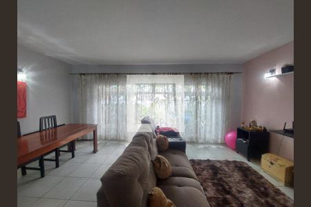 Sala de casa à venda com 3 quartos, 128m² em Vila Friburgo, São Paulo