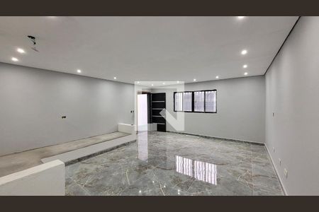 Sala de casa para alugar com 1 quarto, 86m² em Jardim Odete, Itaquaquecetuba