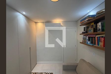 Quarto de apartamento para alugar com 2 quartos, 55m² em Vila Santa Maria, Poá
