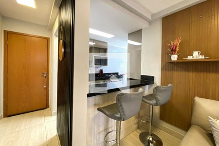Bancada Cozinha de apartamento à venda com 2 quartos, 138m² em Sagrada Família, Belo Horizonte