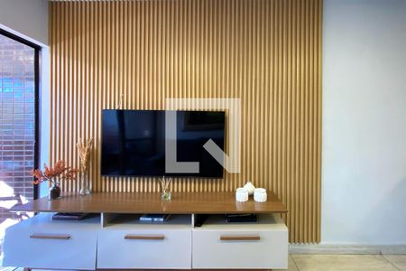 Sala de Estar de apartamento à venda com 2 quartos, 138m² em Sagrada Família, Belo Horizonte