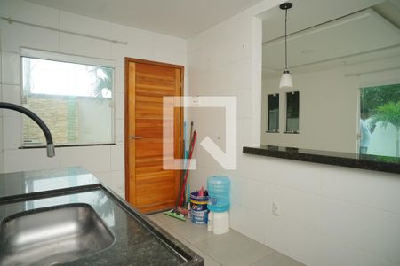 Cozinha de casa para alugar com 2 quartos, 85m² em Itaipuaçu, Maricá