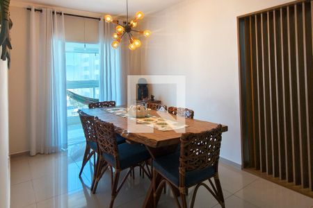 Sala de apartamento para alugar com 2 quartos, 100m² em Vila Caiçara, Praia Grande