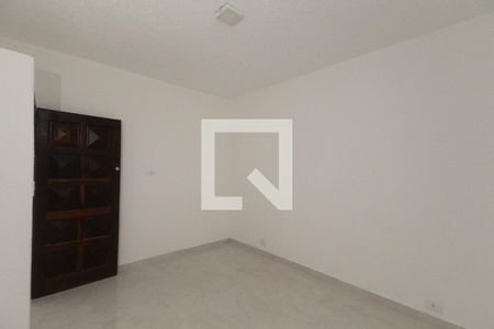 Quarto 1 de casa para alugar com 3 quartos, 200m² em Conjunto Habitacional Jova Rural, São Paulo