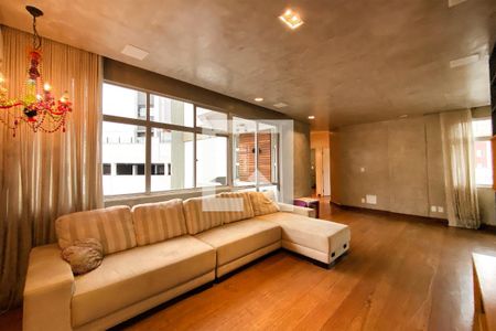 Sala de apartamento para alugar com 3 quartos, 122m² em São Pedro, Belo Horizonte