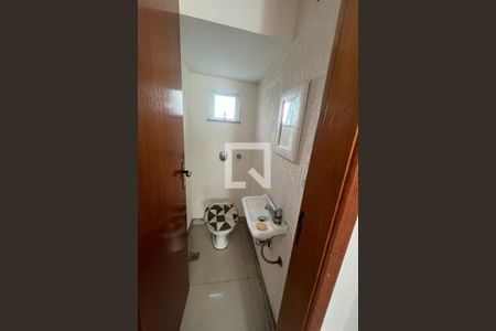 Banheiro 1 de casa de condomínio à venda com 3 quartos, 104m² em Jardim Guanabara, Rio de Janeiro