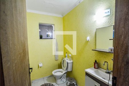 Lavabo de casa à venda com 4 quartos, 225m² em Vila Cecilia Maria, Santo André
