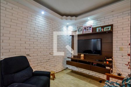Sala de casa à venda com 4 quartos, 225m² em Vila Cecilia Maria, Santo André