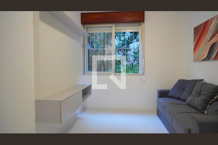 Sala  de apartamento para alugar com 1 quarto, 36m² em Petrópolis, Porto Alegre