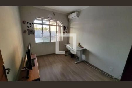 Quarto de casa para alugar com 3 quartos, 500m² em Jardim Cidade de Florianopolis, São José