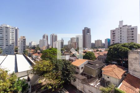 Vista da varanda da sala de apartamento para alugar com 3 quartos, 83m² em Pinheiros, São Paulo