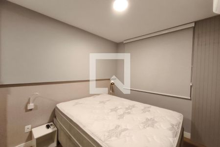 Quarto 2 de apartamento para alugar com 2 quartos, 44m² em Vila São Bernardo, Campinas
