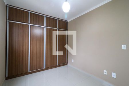 Quarto de apartamento à venda com 2 quartos, 55m² em Botafogo, Campinas