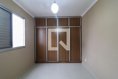 Quarto de apartamento à venda com 2 quartos, 55m² em Botafogo, Campinas