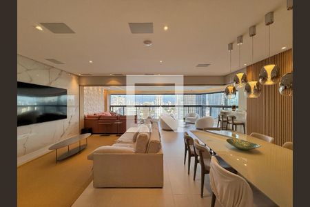 Sala  de apartamento para alugar com 3 quartos, 227m² em Chácara Santo Antônio (zona Sul), São Paulo