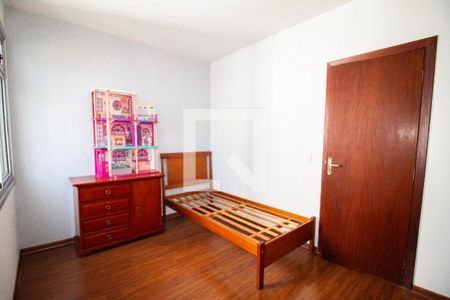 Quarto 01  de apartamento para alugar com 2 quartos, 80m² em Nova Suíça, Belo Horizonte