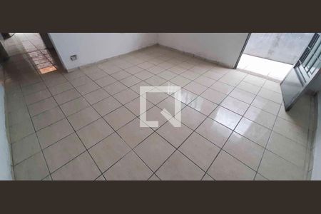 Casa para alugar com 1 quarto, 50m² em São Pedro, Osasco