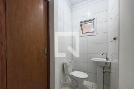 Lavabo  de casa de condomínio para alugar com 2 quartos, 55m² em Vila Sonia, Praia Grande