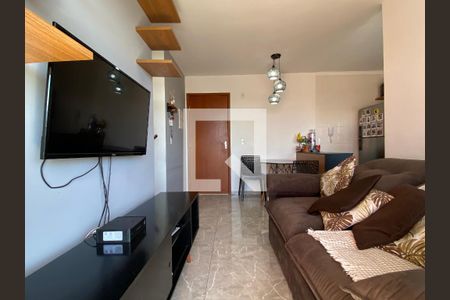 Sala de apartamento à venda com 2 quartos, 45m² em Helena Maria, Osasco
