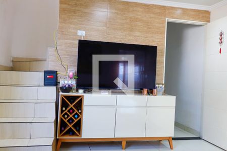 sala de casa para alugar com 4 quartos, 126m² em Padroeira, Osasco