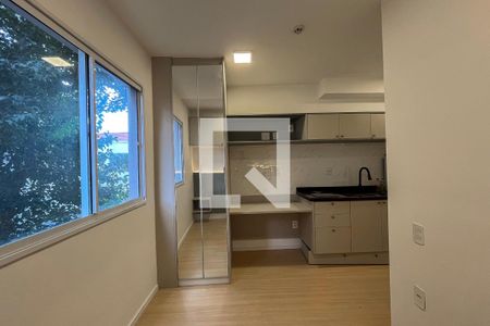 Quarto  de kitnet/studio à venda com 1 quarto, 18m² em Vila Santo Estefano, São Paulo