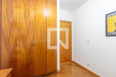 Quarto de apartamento à venda com 4 quartos, 140m² em Vila Paris, Belo Horizonte