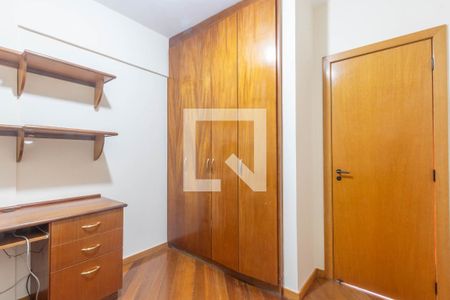 Quarto de apartamento à venda com 4 quartos, 140m² em Vila Paris, Belo Horizonte