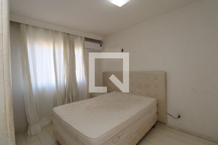 Quarto 1 de apartamento para alugar com 2 quartos, 80m² em Costa Azul, Salvador