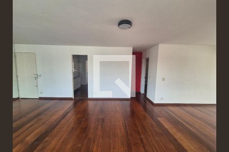 Sala de apartamento à venda com 1 quarto, 136m² em Real Parque, São Paulo