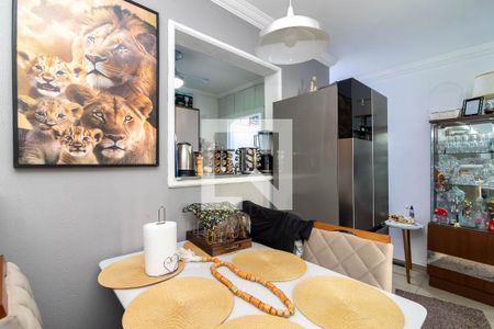 Sala de Estar e Jantar de apartamento à venda com 2 quartos, 56m² em Vila Amélia, São Paulo
