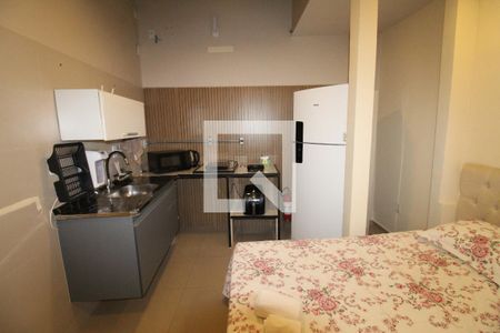 Quarto / Cozinha de kitnet/studio para alugar com 1 quarto, 28m² em Vila Industrial, São José dos Campos
