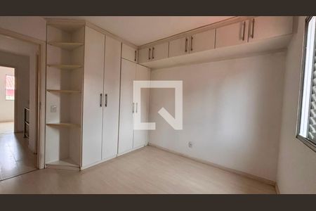 Quarto 1 de apartamento para alugar com 2 quartos, 65m² em Granja Viana, Cotia