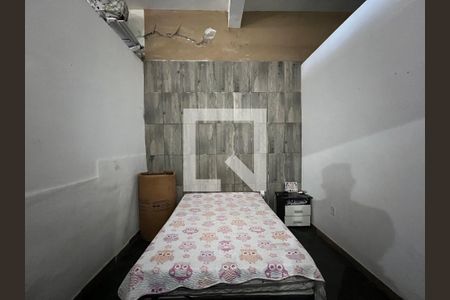 Casa para alugar com 7 quartos, 300m² em Nacional, Contagem