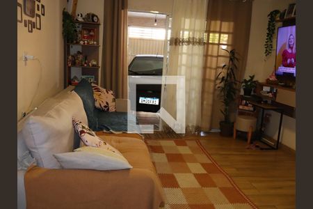 Sala de casa para alugar com 4 quartos, 200m² em Sapopemba, São Paulo