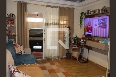 Sala de casa para alugar com 4 quartos, 200m² em Sapopemba, São Paulo