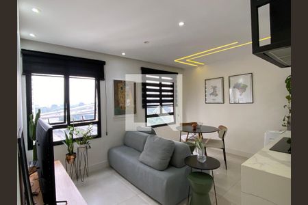 Sala - Cozinha de kitnet/studio à venda com 1 quarto, 35m² em Presidente Altino, Osasco