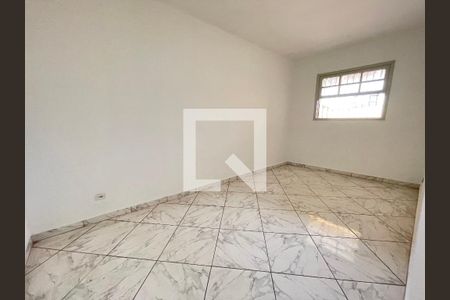 Quarto 2 de casa para alugar com 3 quartos, 100m² em Jaguaré, São Paulo