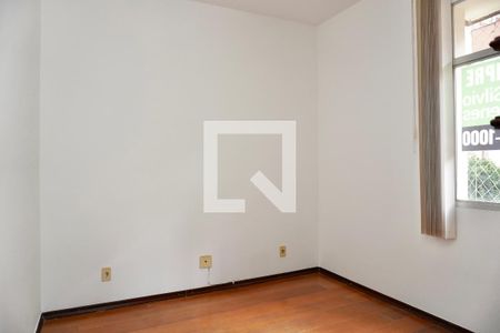 Quarto  de apartamento à venda com 2 quartos, 85m² em Santo Antônio, Belo Horizonte