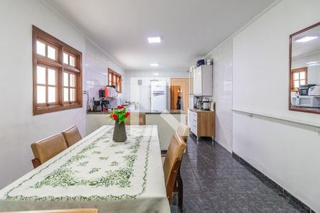 Cozinha de casa à venda com 4 quartos, 187m² em Vila Sao Luiz (valparaizo), Barueri