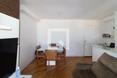 Sala de apartamento à venda com 2 quartos, 52m² em Vila Cunha Bueno, São Paulo