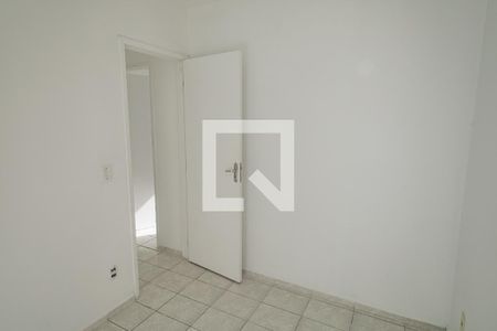 Quarto 2 de apartamento para alugar com 2 quartos, 45m² em Inhoaíba, Rio de Janeiro