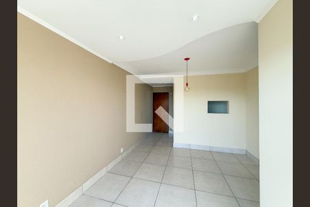 Sala de apartamento para alugar com 2 quartos, 60m² em Vila Pita, São Paulo