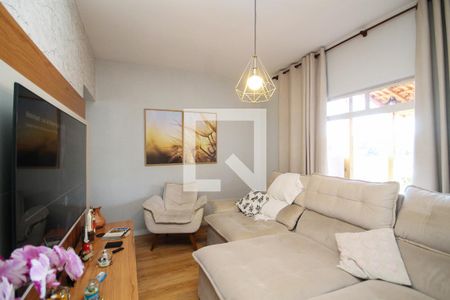 Sala de casa para alugar com 3 quartos, 88m² em Jardim Nova Coimbra, Cotia