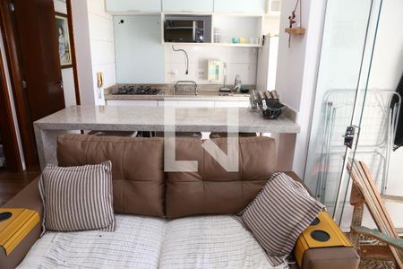 Detalhe Sala de apartamento para alugar com 2 quartos, 70m² em Conjunto Fabiana, Goiânia