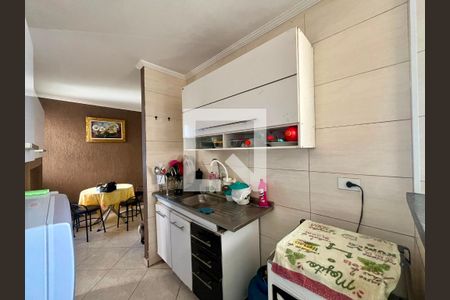 Cozinha e Área de Serviço de apartamento para alugar com 3 quartos, 76m² em Jardim Interlagos, Campinas